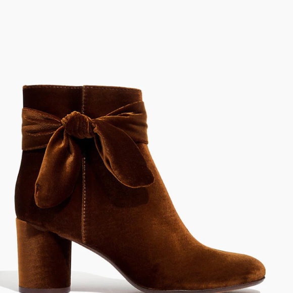 The Esme Bow Boot in Velvet - Picture 2 of 3